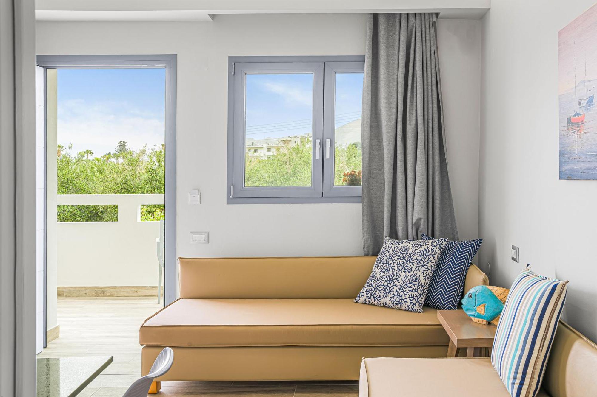 Sergiani Garden Hotel Apartments Stalida Екстериор снимка