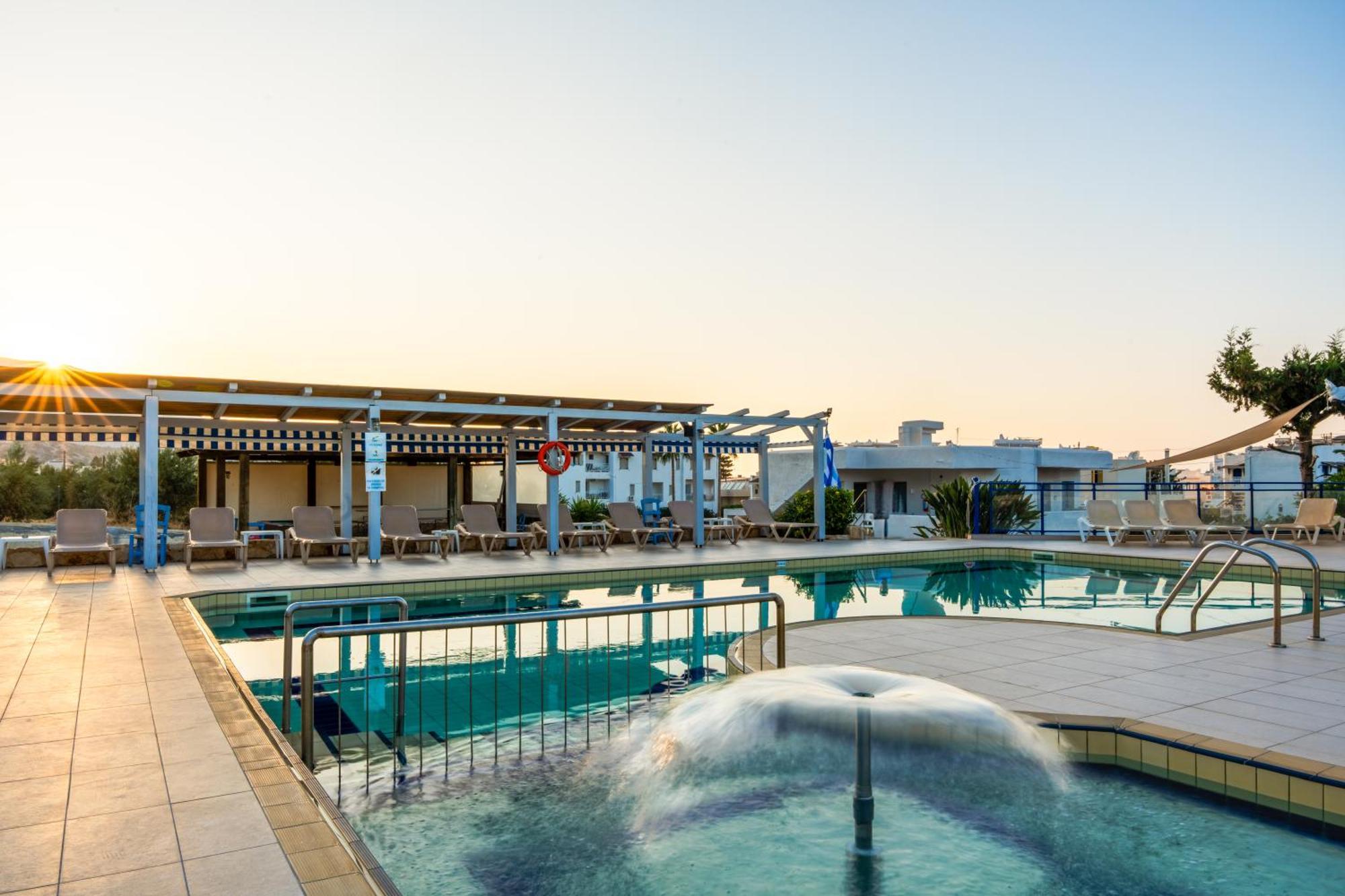 Sergiani Garden Hotel Apartments Stalida Екстериор снимка