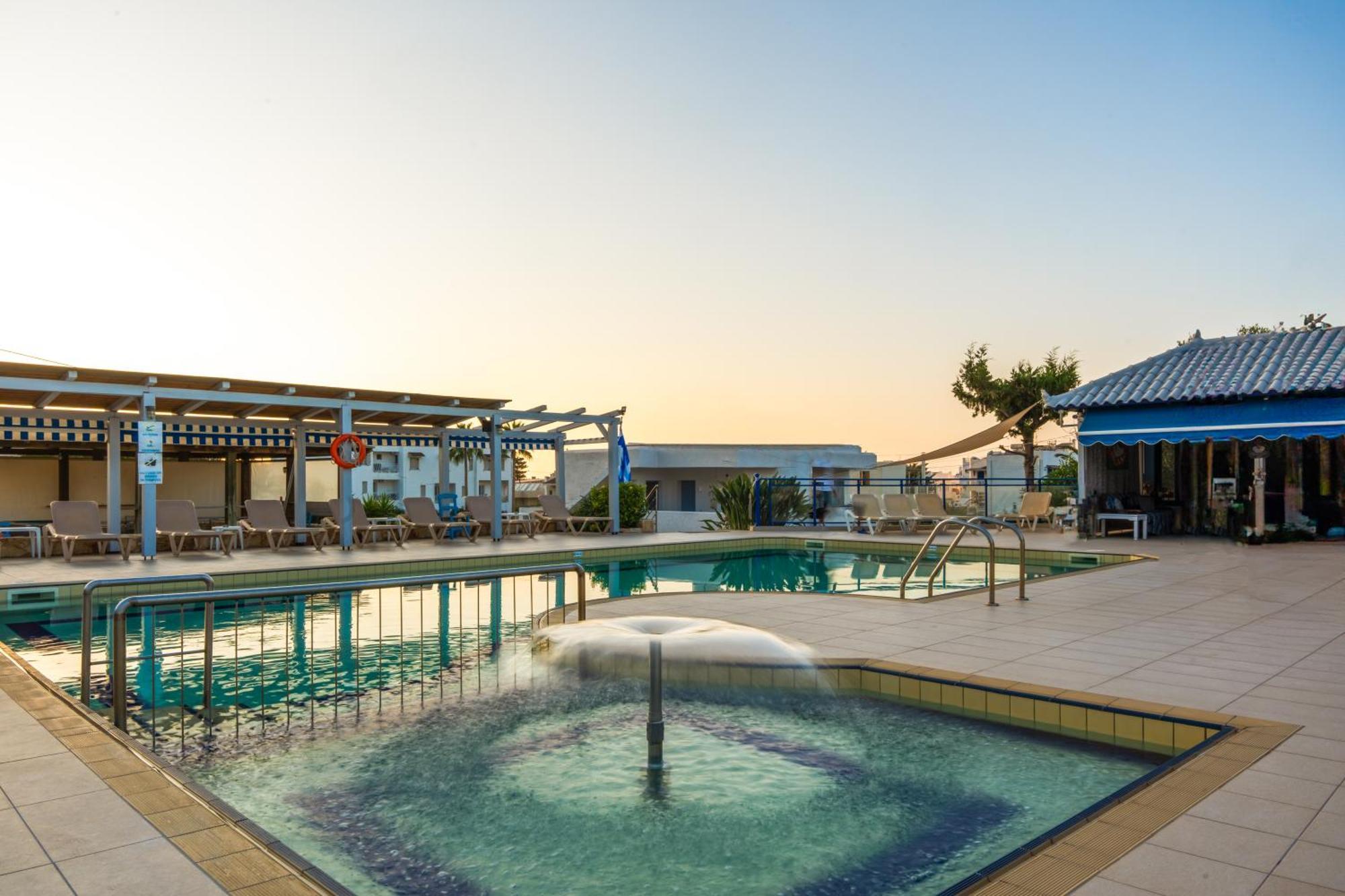 Sergiani Garden Hotel Apartments Stalida Екстериор снимка